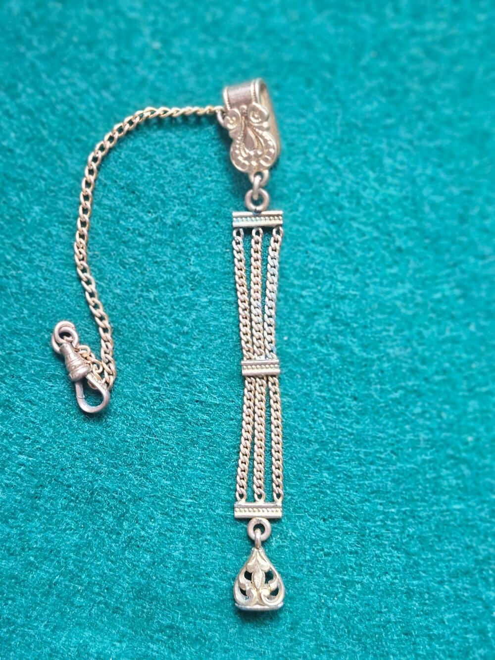 ANTIQUE VICTORIAN D.F.B. CO D.F. BRIGGS GOLD FILLED WATCH FOB CHAIN CHARM
